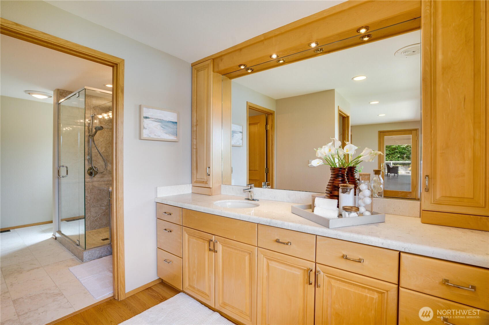 6638 Hilltop Lane Lakewood WA 98499