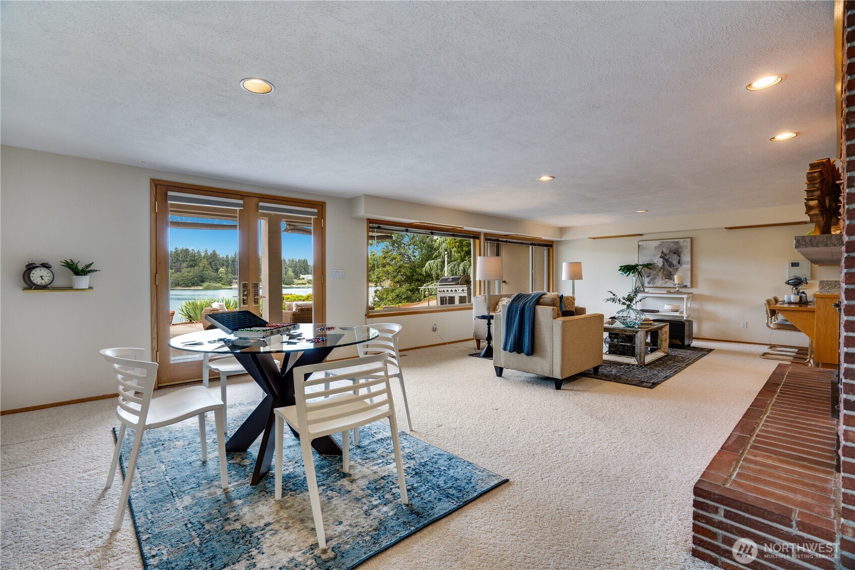 6638 Hilltop Lane Lakewood WA 98499