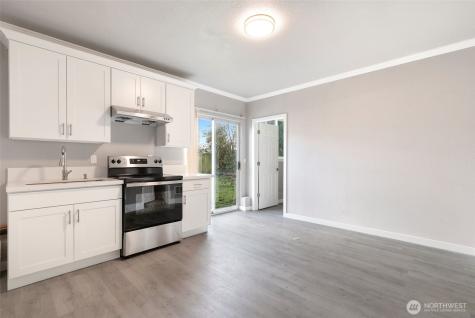 11944 SE 212th Place Kent WA 98031