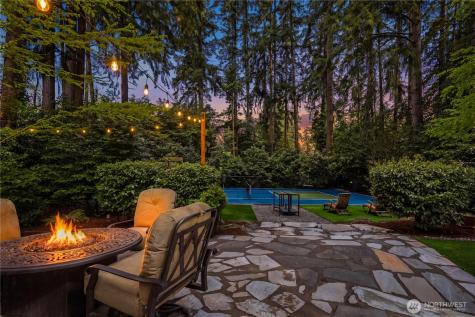 10444 SE 22nd Street Bellevue WA 98004