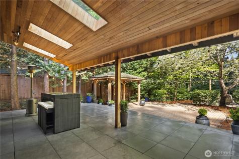 10444 SE 22nd Street Bellevue WA 98004