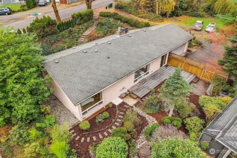 11546 35th Avenue Ne Seattle WA 98125