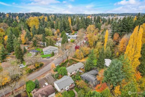11546 35th Avenue Ne Seattle WA 98125