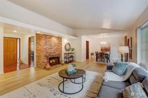 11546 35th Avenue Ne Seattle WA 98125