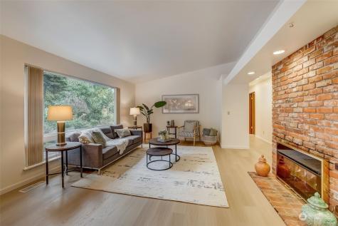 11546 35th Avenue Ne Seattle WA 98125