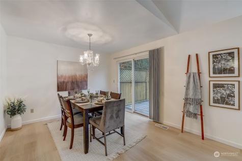 11546 35th Avenue Ne Seattle WA 98125