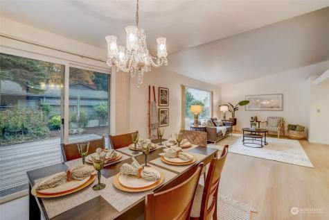 11546 35th Avenue Ne Seattle WA 98125