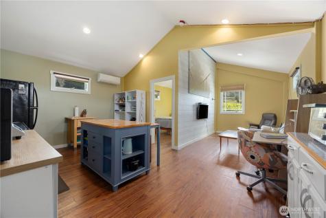 70 E Wapato Lake Road Manson WA 98831