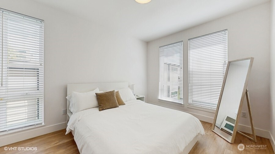 442 13th Avenue Seattle WA 98122