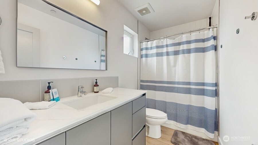 442 13th Avenue Seattle WA 98122