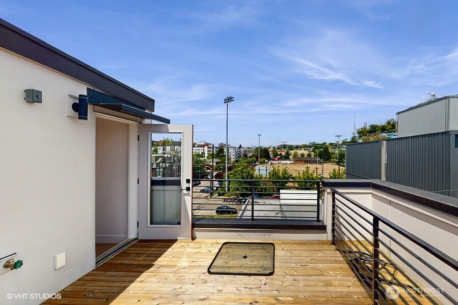 442 13th Avenue Seattle WA 98122