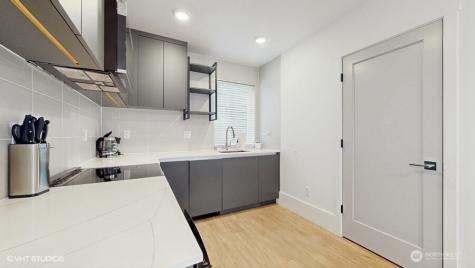 442 13th Avenue Seattle WA 98122