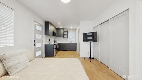 442 13th Avenue Seattle WA 98122
