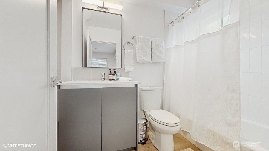 442 13th Avenue Seattle WA 98122