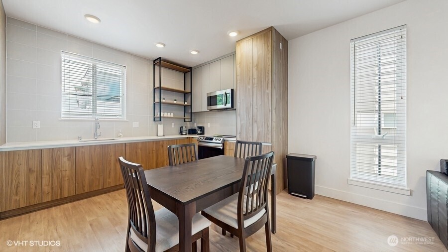 442 13th Avenue Seattle WA 98122
