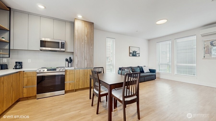 442 13th Avenue Seattle WA 98122