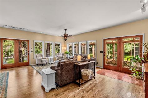 9377 Lone Pine Orchards Leavenworth WA 98826