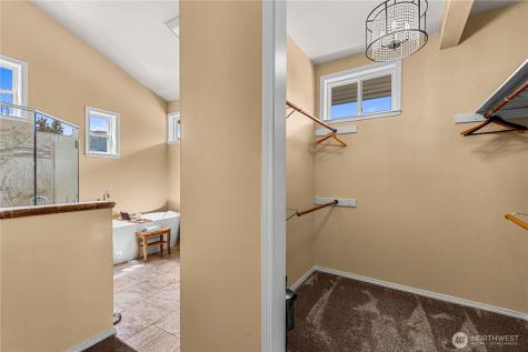 9377 Lone Pine Orchards Leavenworth WA 98826