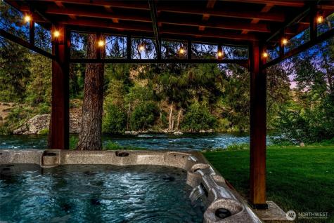 9377 Lone Pine Orchards Leavenworth WA 98826