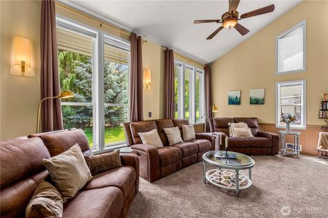 9377 Lone Pine Orchards Leavenworth WA 98826