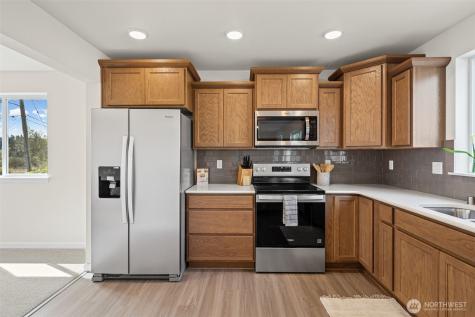 414 Comet Street Milton WA 98354