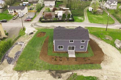 414 Comet Street Milton WA 98354