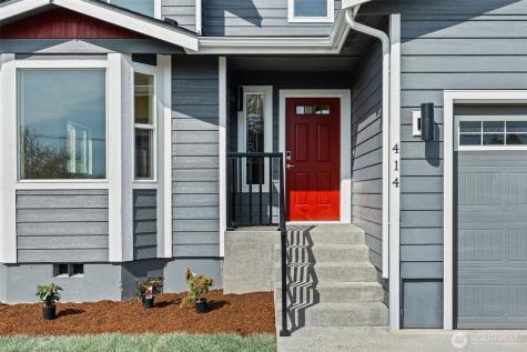 414 Comet Street Milton WA 98354