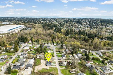 414 Comet Street Milton WA 98354