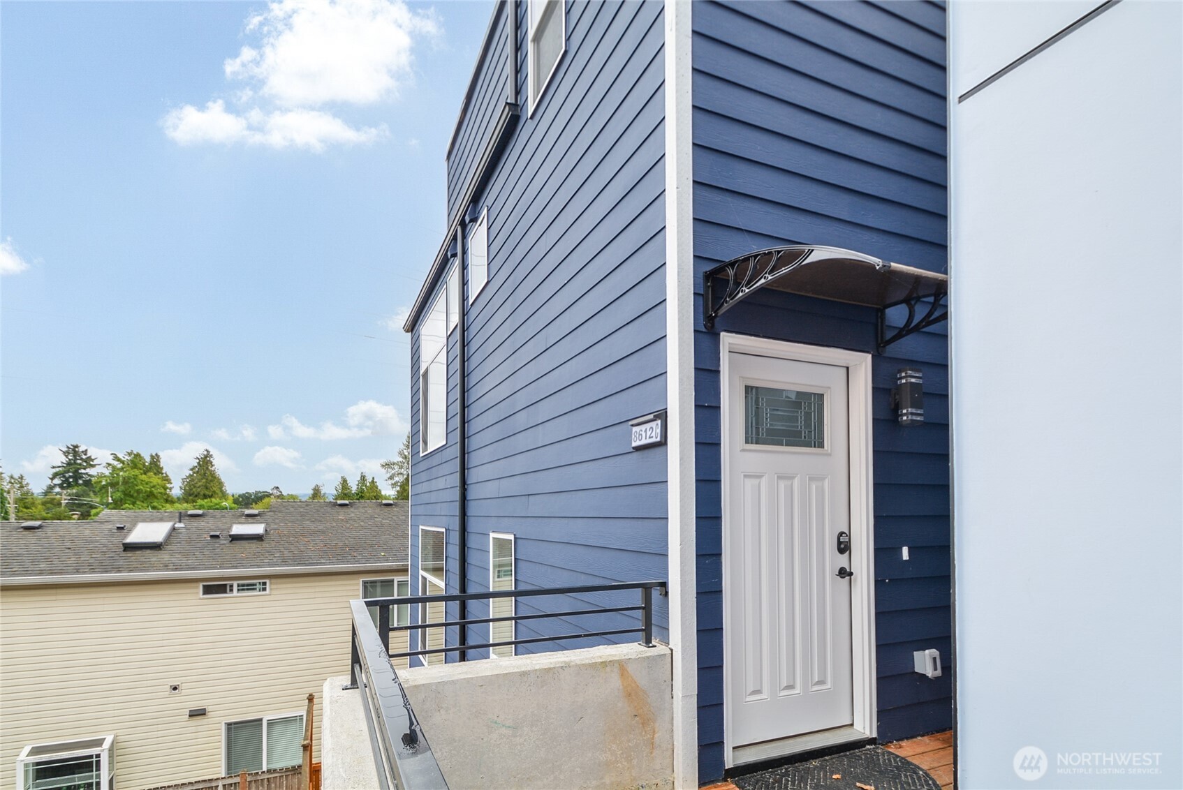 8612 42nd Avenue S Seattle WA 98118