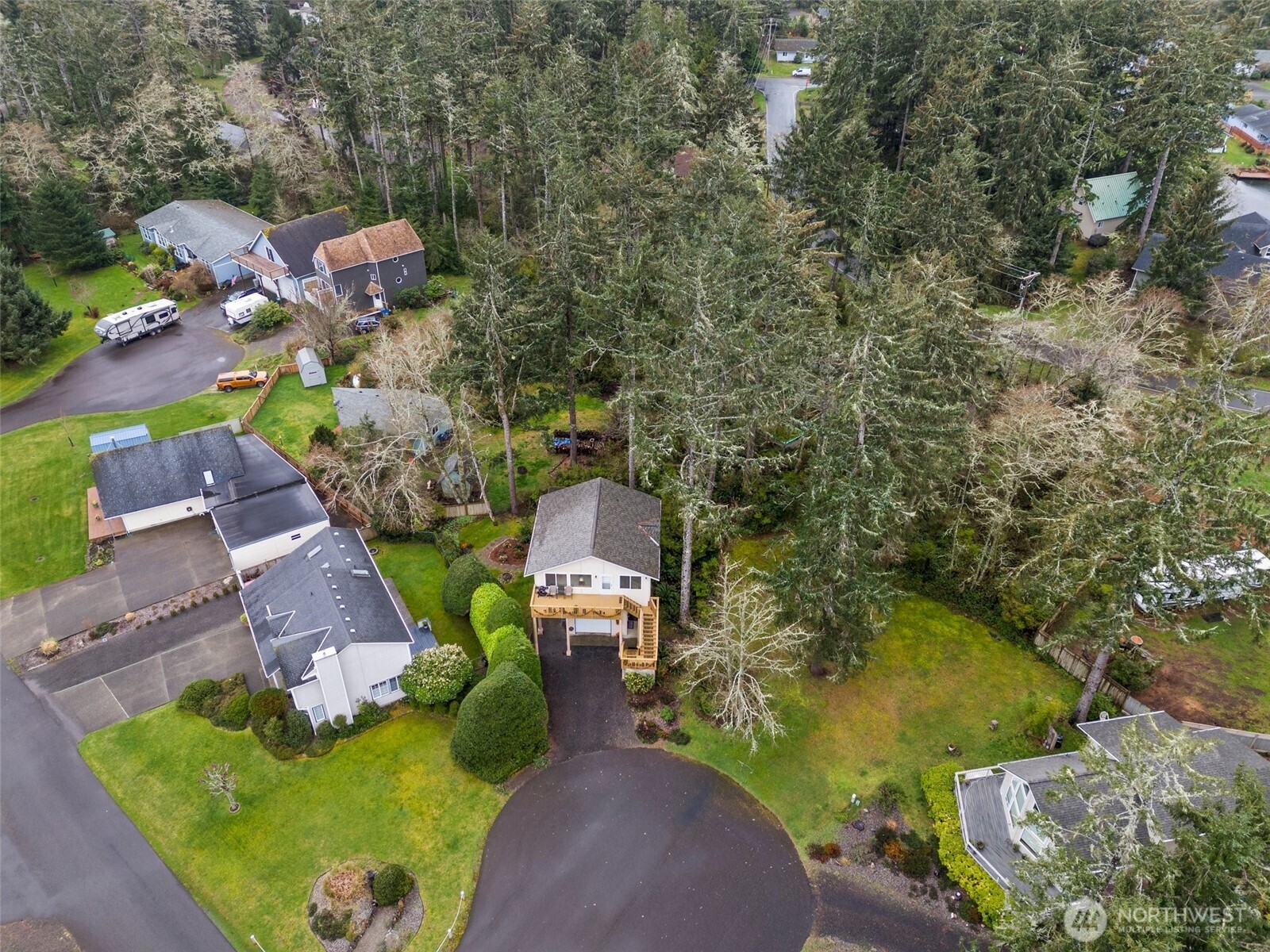 821 Ketch Court Ocean Shores WA 98569