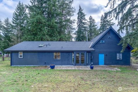 15026 74th Avenue E Puyallup WA 98375