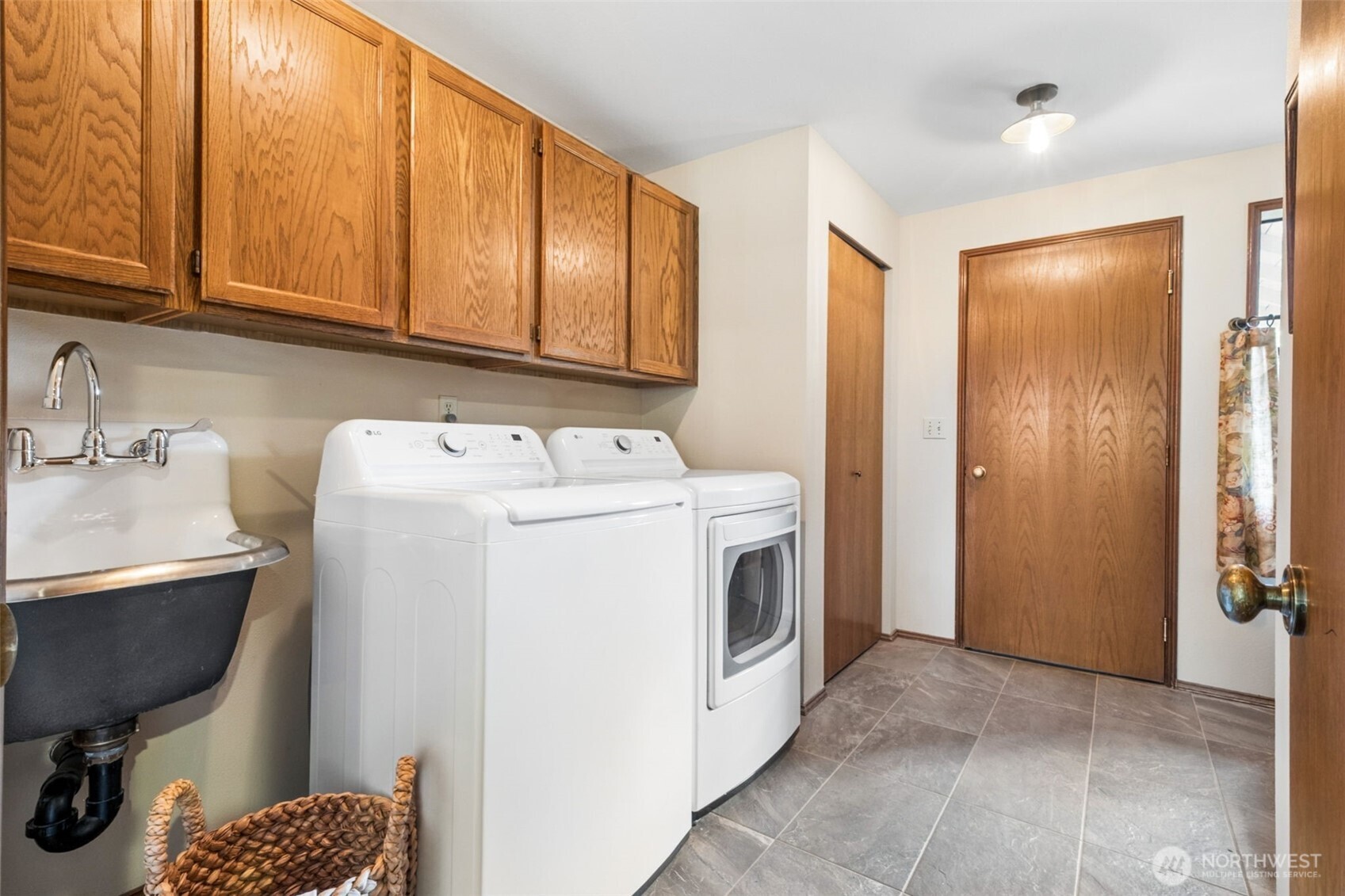 23625 SE 225th Street Maple Valley WA 98038
