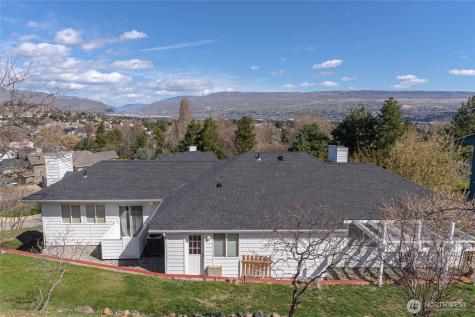301 Canyon Place Wenatchee WA 98801