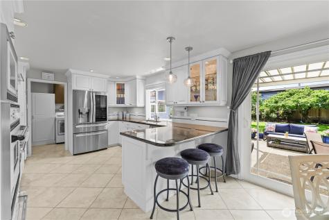 2316 Vista View Drive Tacoma WA 98406