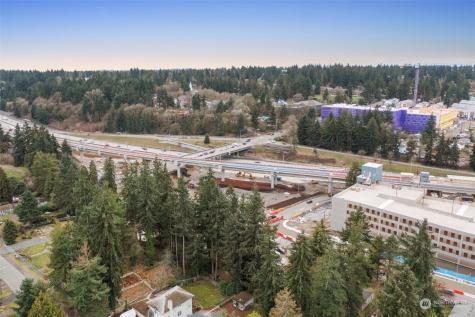 14552 5th Avenue NE Shoreline WA 98155