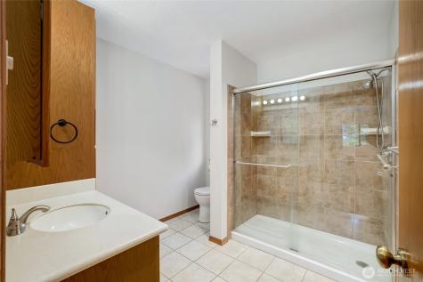 638 Michael Way Camano Island WA 98282