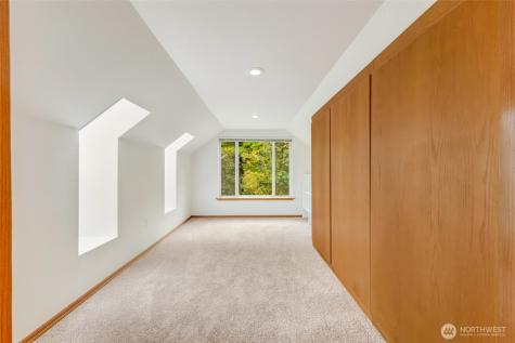 638 Michael Way Camano Island WA 98282