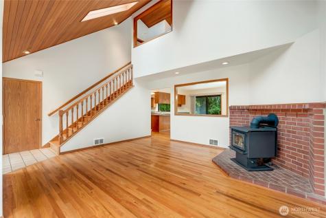 638 Michael Way Camano Island WA 98282