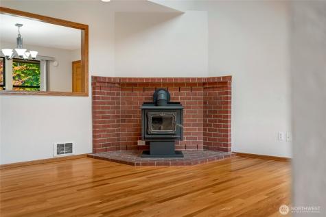 638 Michael Way Camano Island WA 98282