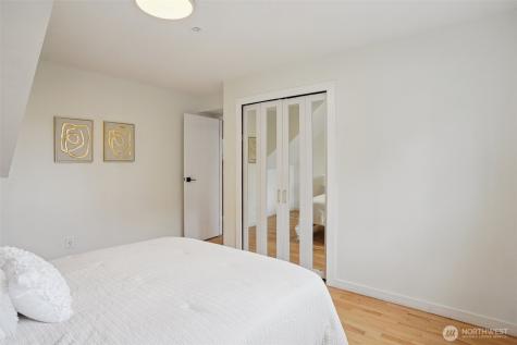 1609 E Alder Street Seattle WA 98122