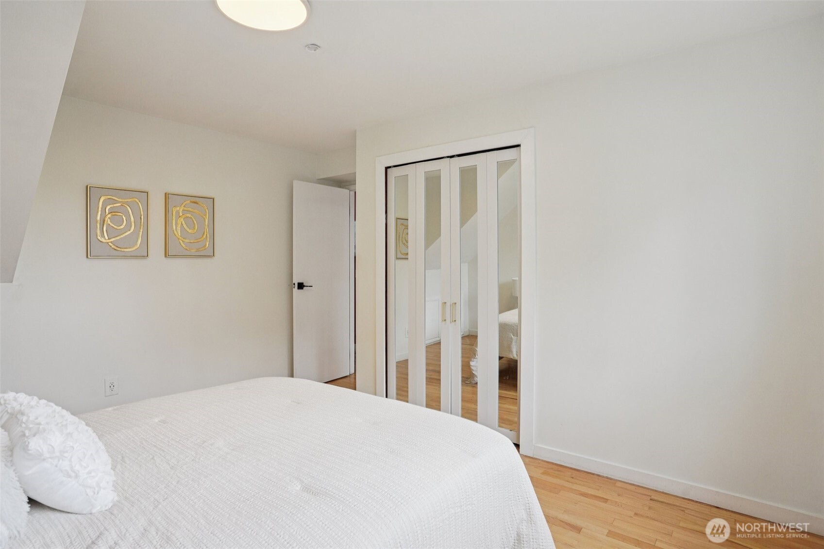 1609 E Alder Street Seattle WA 98122