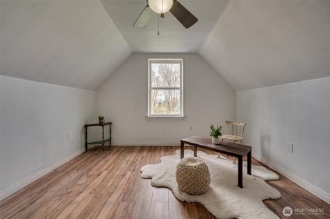 75 River Rock Lane Woodland WA 98674
