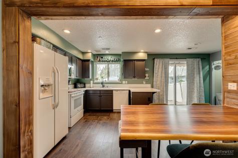 75 River Rock Lane Woodland WA 98674
