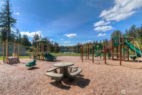 26009 222nd Place SE Maple Valley WA 98038