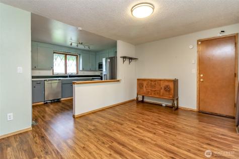 9406 Tacoma Avenue S Tacoma WA 98444