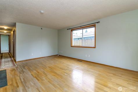 9406 Tacoma Avenue S Tacoma WA 98444
