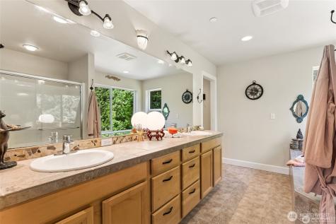 46717 119th Street North Bend WA 98045