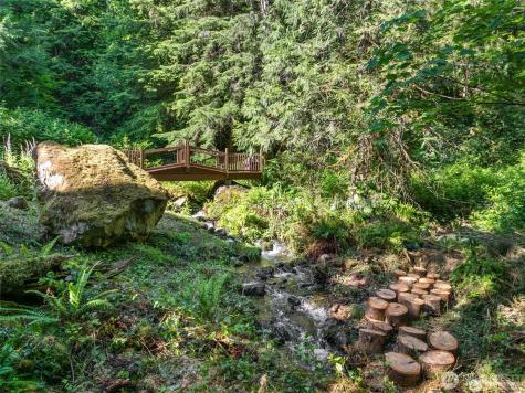 46717 119th Street North Bend WA 98045