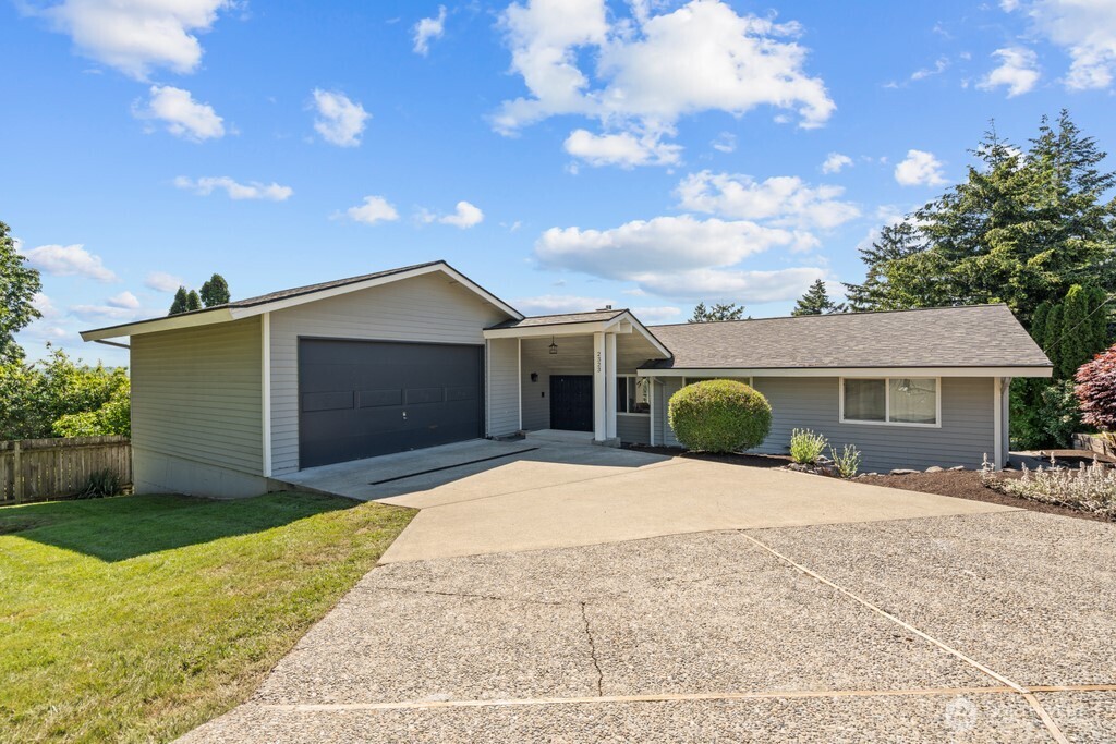 2323 Talbot Road S Renton WA 98055