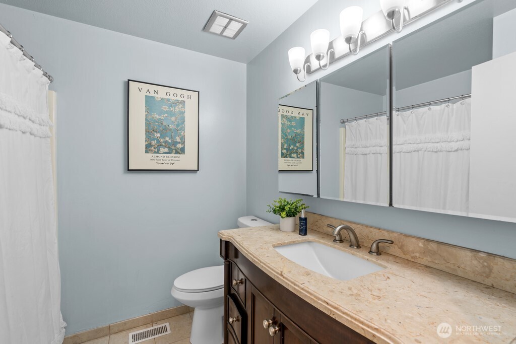 2323 Talbot Road S Renton WA 98055